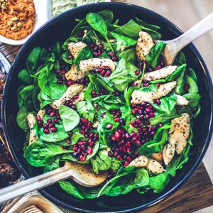 nutrition for personal trainers - bowl of salad